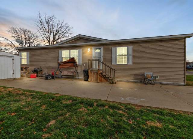 Property at 23313 Stone Castle Dr, Clinton Township, MI 48036, 4 beds, 2 baths