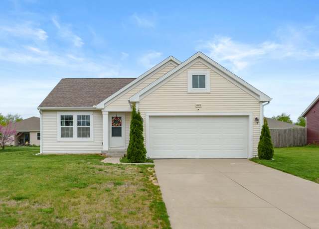 Property at 4143 Wild Meadow St, Kalamazoo, MI 49048, 6 beds, 3 baths