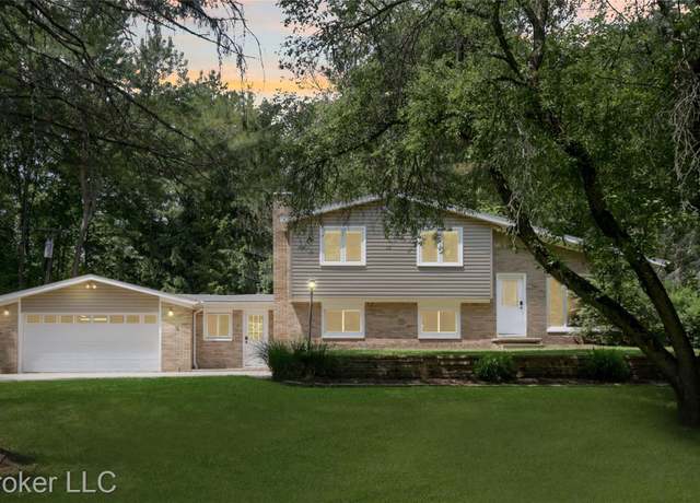 Property at 1620 Perry Lake Rd, Ortonville, MI 48462, 3 beds, 2 baths