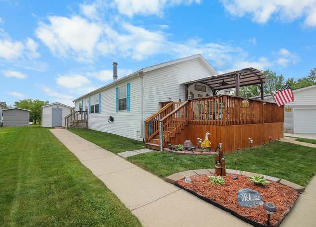 Property at 24321 Kingston Cir, Flat Rock, MI 48134, 3 beds, 2 baths