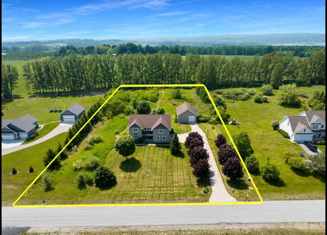 Property at 1474 S Montmorency Ln, Suttons Bay, MI 49682, 4 beds, 4 baths