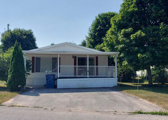 Property at 1587 David Pl, Garfield Charter Township, MI 49686, 3 beds, 2 baths