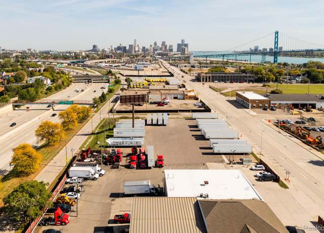 Property at 735 Hubbard St, Detroit, MI 48209