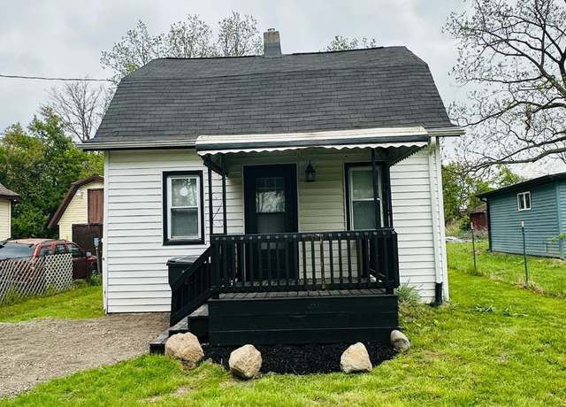Property at 2021 Brooks St, Flint, MI 48507, 2 beds, 1 bath