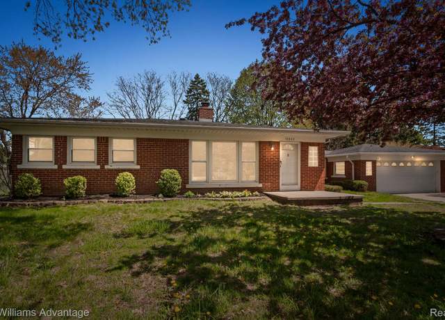 Property at 18840 Susanna Dr, Livonia, MI 48152, 3 beds, 1 bath