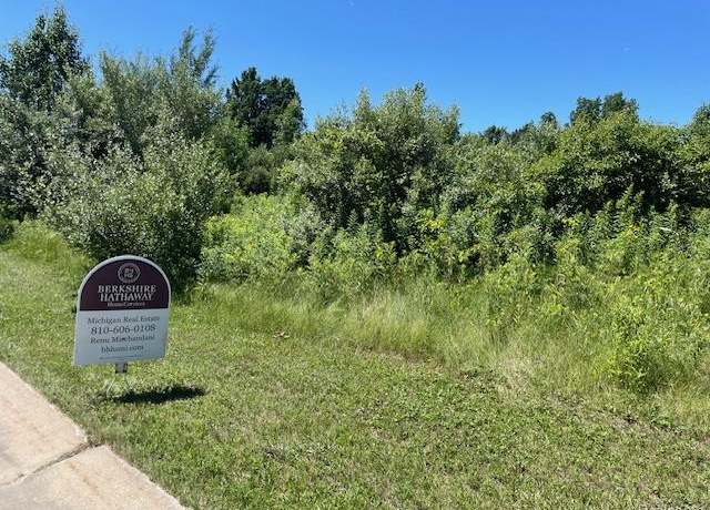 Property at 6460 Atlas Lakes Dr, Goodrich, MI 48411