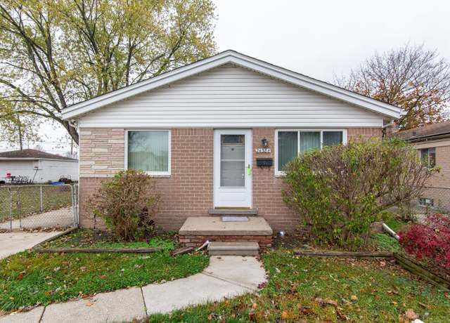 Property at 24584 Brittany Ave, Eastpointe, MI 48021, 3 beds, 2 baths