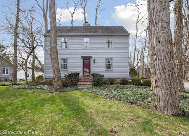 Property at 2095 E Nalone, Wixom, MI 48393, 3 beds, 2 baths
