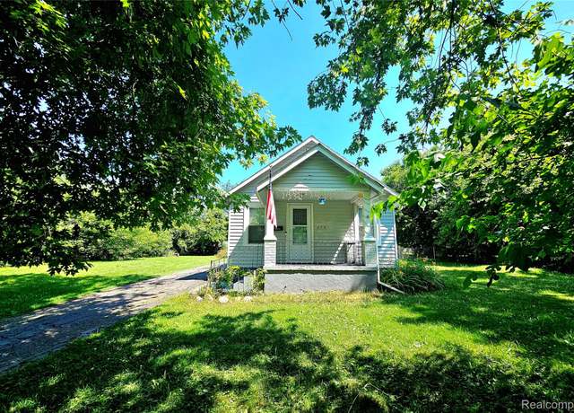Property at 675 E Beverly Ave, Royal Oak, MI 48340, 2 beds, 1 bath