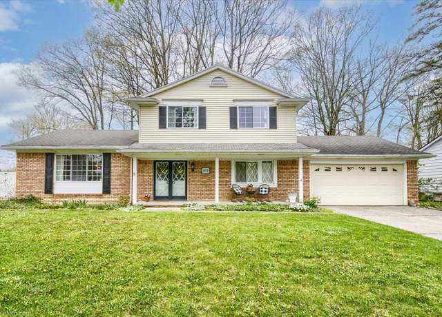 Property at 413 Dutch Mill Dr, Flushing, MI 48433, 4 beds, 2 baths