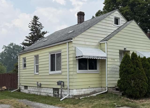 Property at 2200 State St, Saginaw, MI 48602, 3 beds, 1 bath