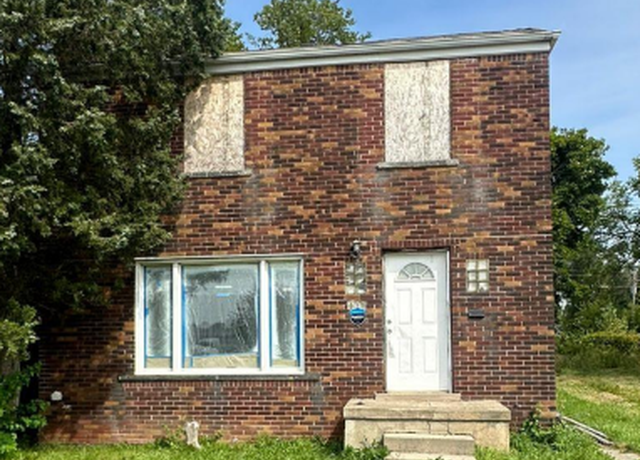 Property at 4001 E Outer Dr, Detroit, MI 48234, 3 beds, 1 bath