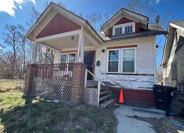 Property at 19391 Irvington St, Highland Park, MI 48203, 3 beds, 1 bath
