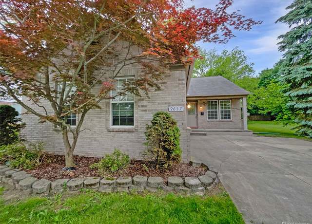 Property at 9657 Rockland, Redford, MI 48239, 3 beds, 2 baths