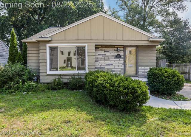 Property at 1802 Brookwood Ave, Royal Oak, MI 48073, 3 beds, 1 bath