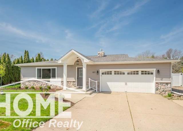 Property at 1891 Tahyio Rd, Owosso, MI 48867, 3 beds, 2.5 baths