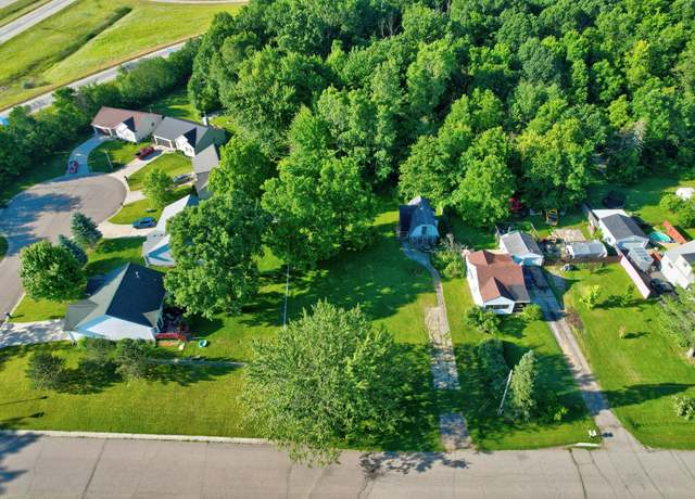 Property at 1226 Harding Dr, Grand Blanc, MI 48507