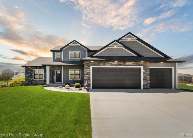 Property at 10425 Prairie Vw, Freeland, MI 48623, 4 beds, 3.5 baths