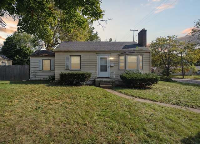 Property at 823 Hubbard Ave, Flint, MI 48503, 3 beds, 2 baths