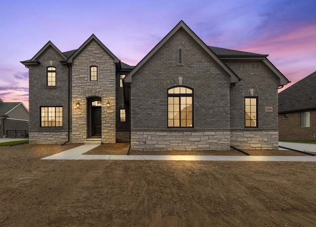 Property at 2166 Heidi Dr, Oxford, MI 48370, 4 beds, 2.5 baths