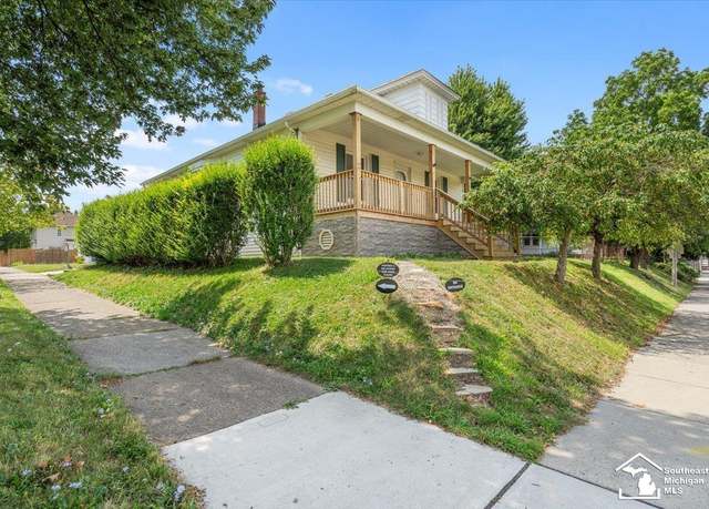 Property at 705 Eureka Rd, Wyandotte, MI 48192, 3 beds, 1 bath