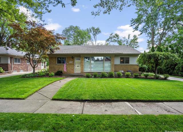 Property at 31062 W Rutland St, Beverly Hills, MI 48025, 3 beds, 1.5 baths