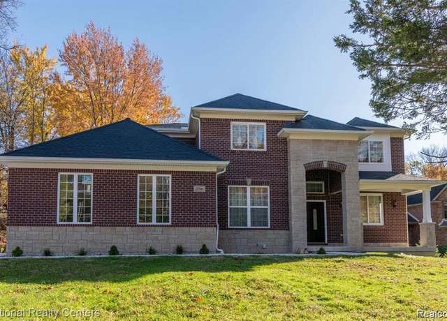 Property at 21504 Randall St, Farmington Hills, MI 48336, 4 beds, 4 baths