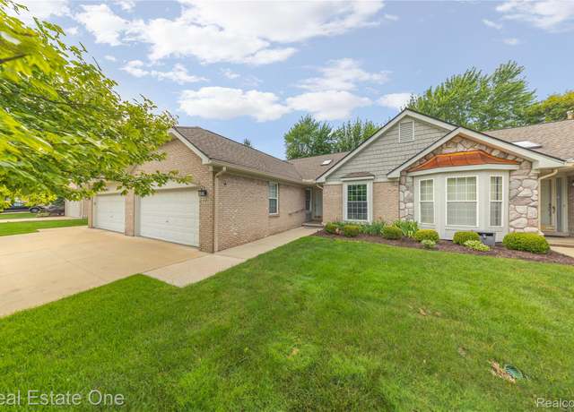 Property at 41432 Haggerty Woods Ct, Canton, MI 48187, 2 beds, 2 baths