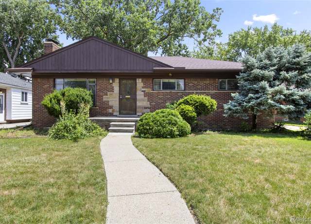 Property at 24280 Moritz St, Oak Park, MI 48237, 3 beds, 1.5 baths