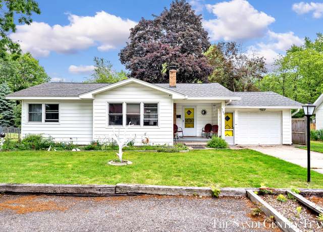 Property at 5106 Onsikamme St, Montague, MI 49437, 2 beds, 1 bath