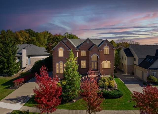 Property at 6265 Branford Dr, West Bloomfield, MI 48322, 4 beds, 5 baths