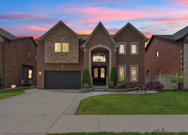 Property at 6465 Argyle St, Dearborn, MI 48126, 4 beds, 3.5 baths