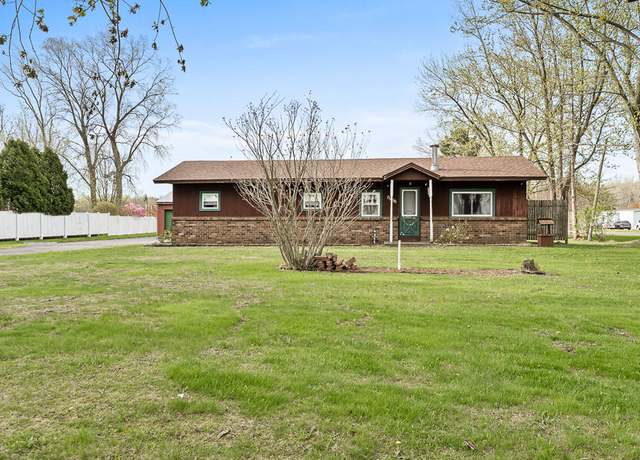 Property at 5898 142nd Ave, Holland, MI 49423, 2 beds, 1 bath