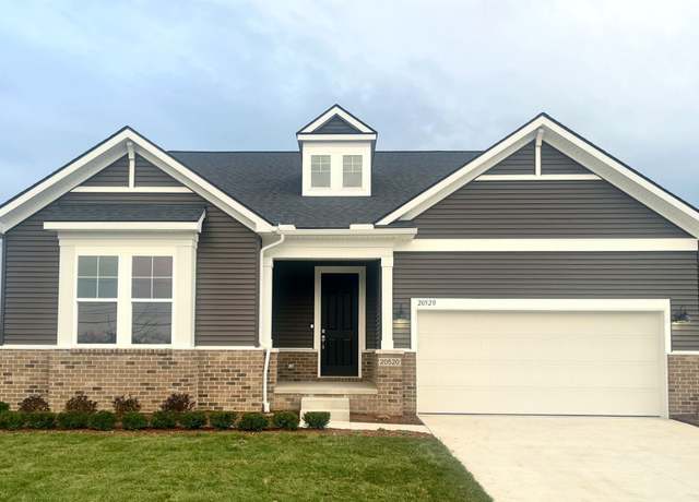 Property at 20473 West Kilburn Dr, Macomb, MI 48044, 3 beds, 2 baths