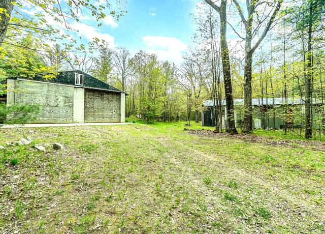 Property at 3674 N Harrison Ave, Harrison, MI 48625, 2 beds, 1 bath