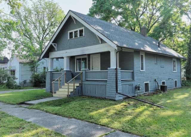 Property at 1906 N Charles St, Saginaw, MI 48602, 3 beds, 1 bath