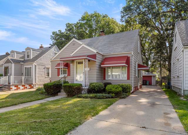 Property at 4193 Edmund St, Wayne, MI 48184, 3 beds, 2 baths