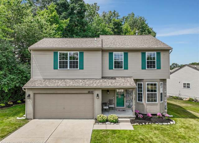 Property at 2837 Birchwood Dr, Waterford, MI 48329, 4 beds, 2.5 baths