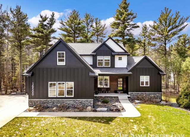 Property at 16500 Haven Woods Ct, West Olive, MI 49460, 7 beds, 3.5 baths