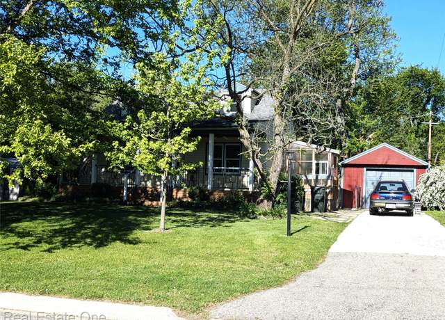 Property at 3255 Willet Ave, Rochester Hills, MI 48309, 3 beds, 1 bath