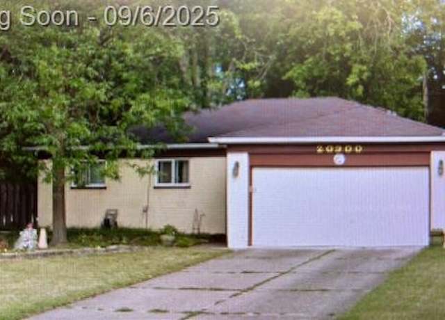 Property at 20900 Secluded Ln, Southfield, MI 48075, 3 beds, 1.5 baths
