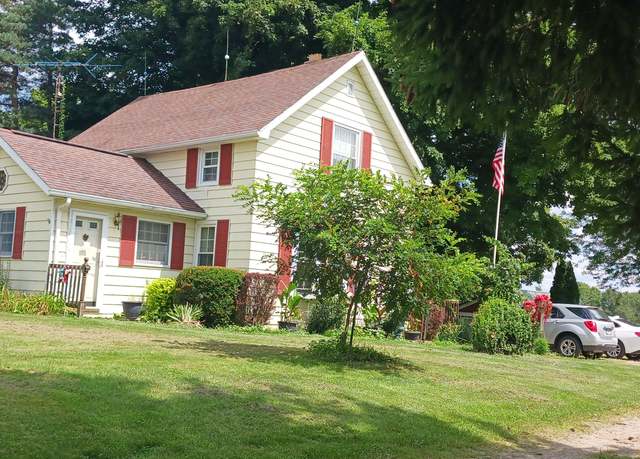 Property at 4035 S Plain Rd, Kingston, MI 48741, 3 beds, 1.5 baths