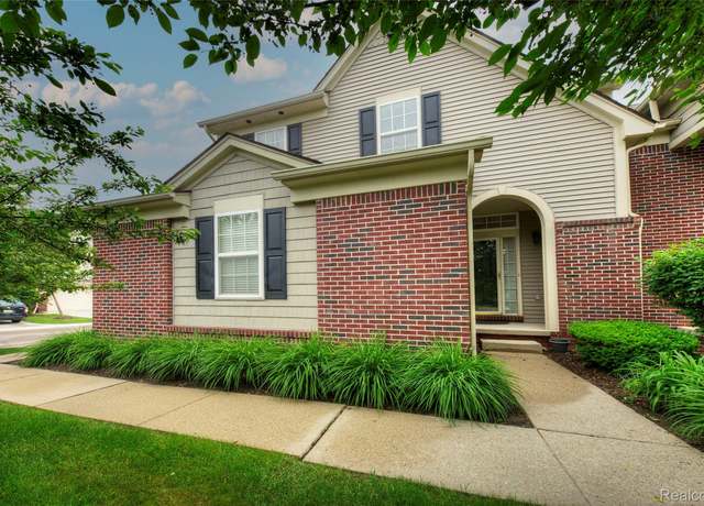 Property at 603 Concord Dr E, Canton, MI 48188, 3 beds, 2.5 baths