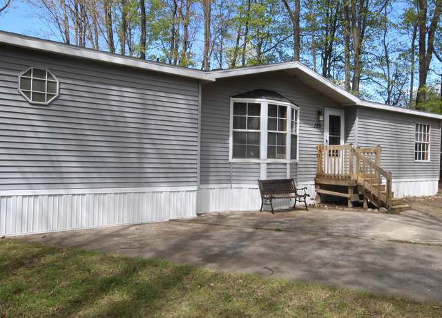Property at 120 Lorna Ln, Roscommon, MI 48653, 3 beds, 2 baths