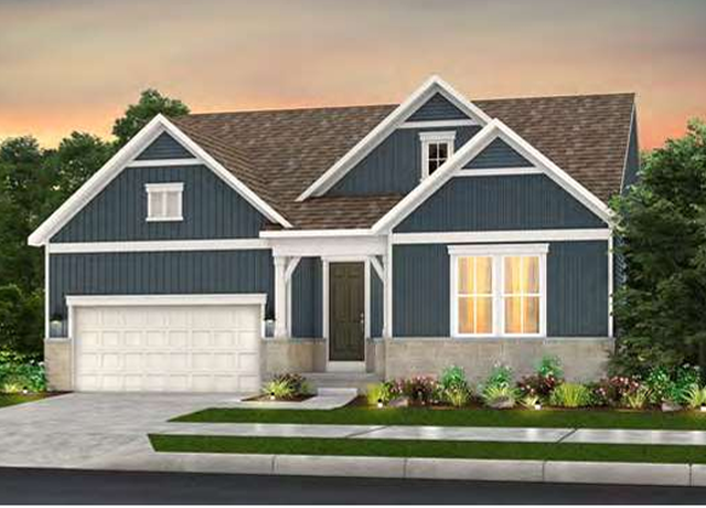 Property at 20512 Banbury Ct, Macomb, MI 48042, 4 beds, 3 baths