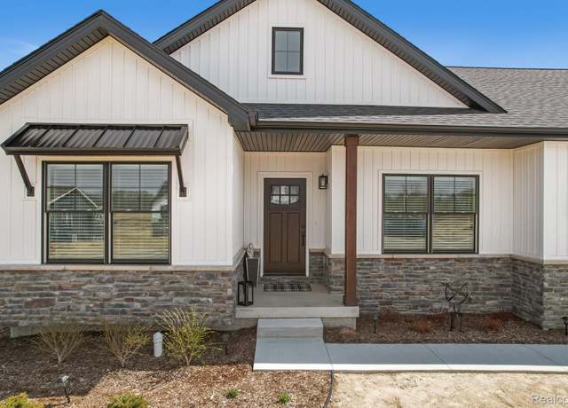 Property at 12715 Ivy Ln, Linden, MI 48451, 3 beds, 2 baths