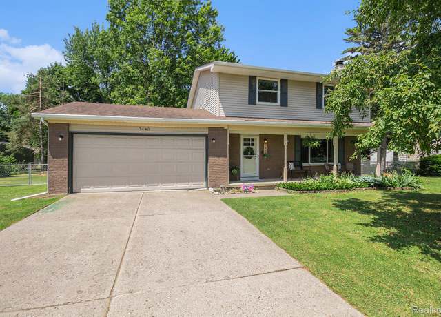 Property at 7440 Grandwood Dr, Swartz Creek, MI 48473, 4 beds, 1.5 baths