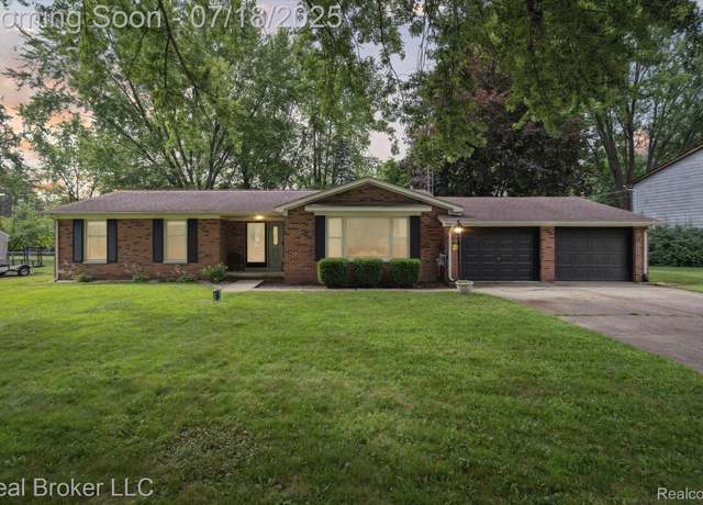 Property at 1416 Woodnoll Dr, Flint, MI 48507, 3 beds, 1.5 baths