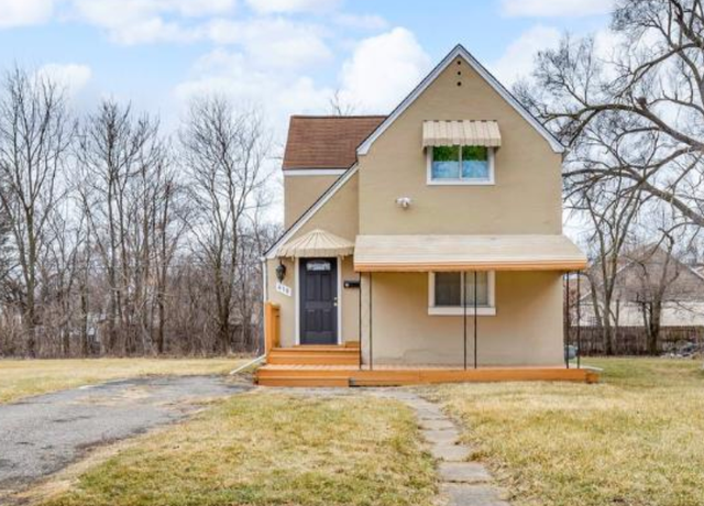 Property at 418 S Washington St, Ypsilanti, MI 48197, 4 beds, 2 baths