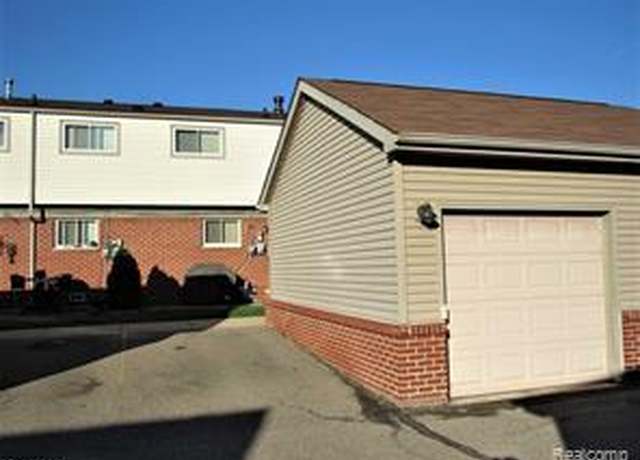Property at 20938 Hunt Drive Dr #52, Roseville, MI 48066, 3 beds, 1.5 baths
